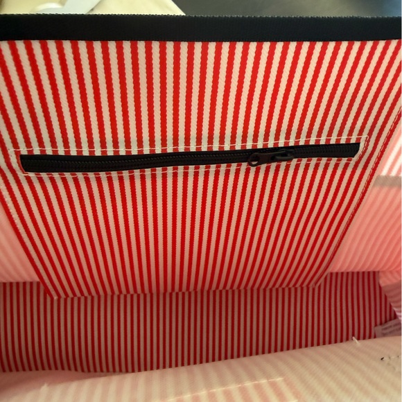 NWT Scout the BJ bag, red, black & white - Picture 5 of 6